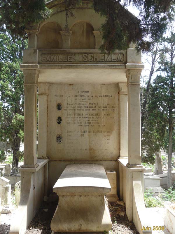 Stèle de SCHEMLA Léonie
